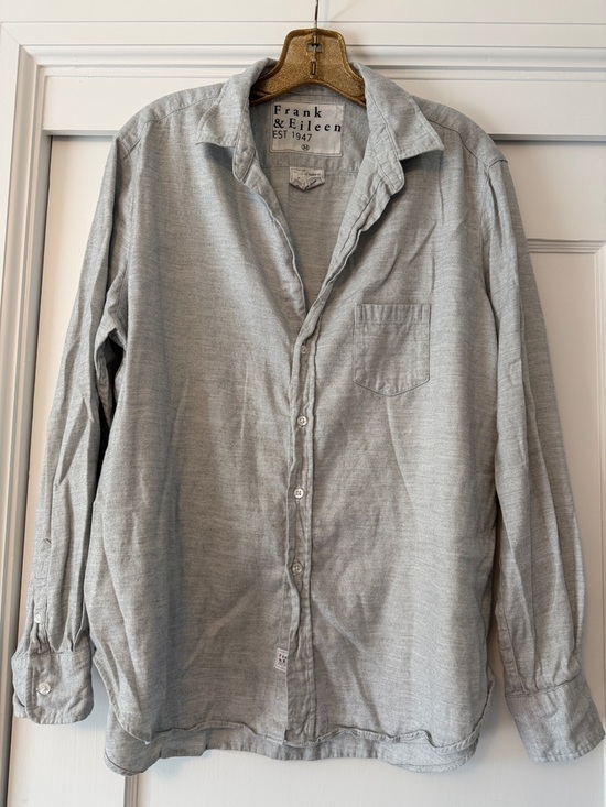 Frank & Eileen Tops - Frank & Eileen Women's Heather Gray Button-Down Shirt